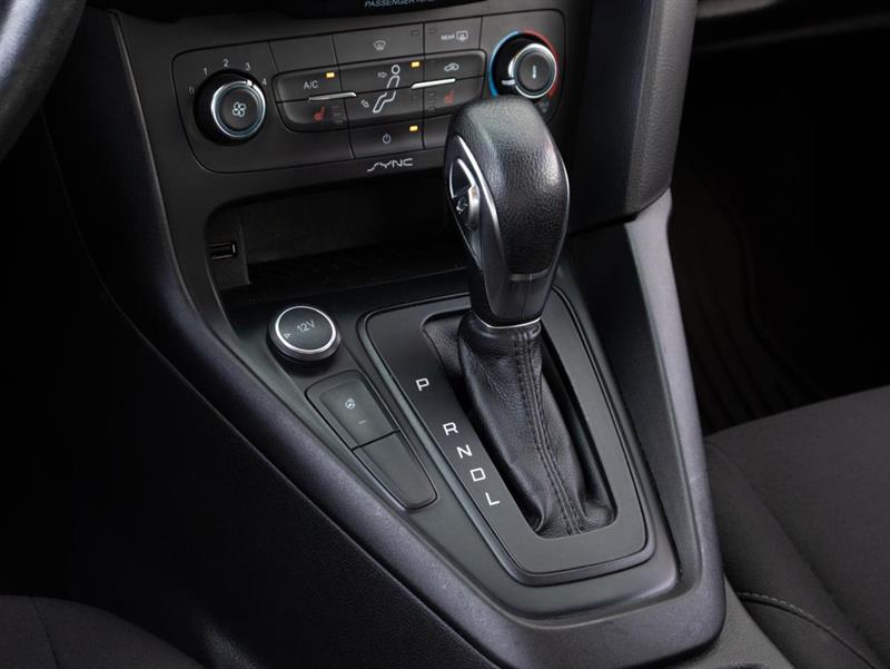 ford Focus 2017 - 23