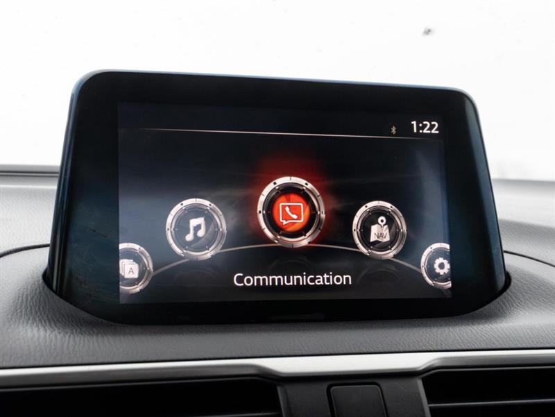 mazda Mazda3 2018 - 17