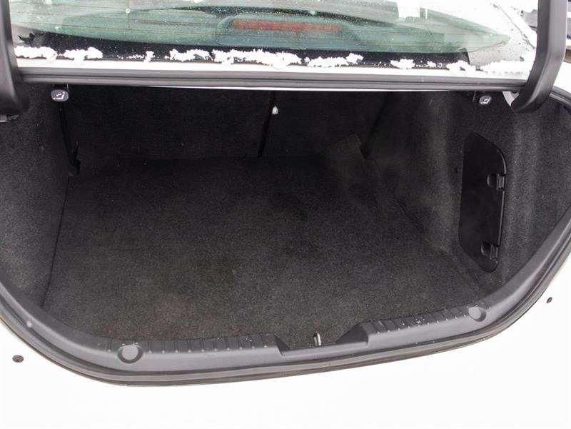 mazda Mazda3 2018 - 23