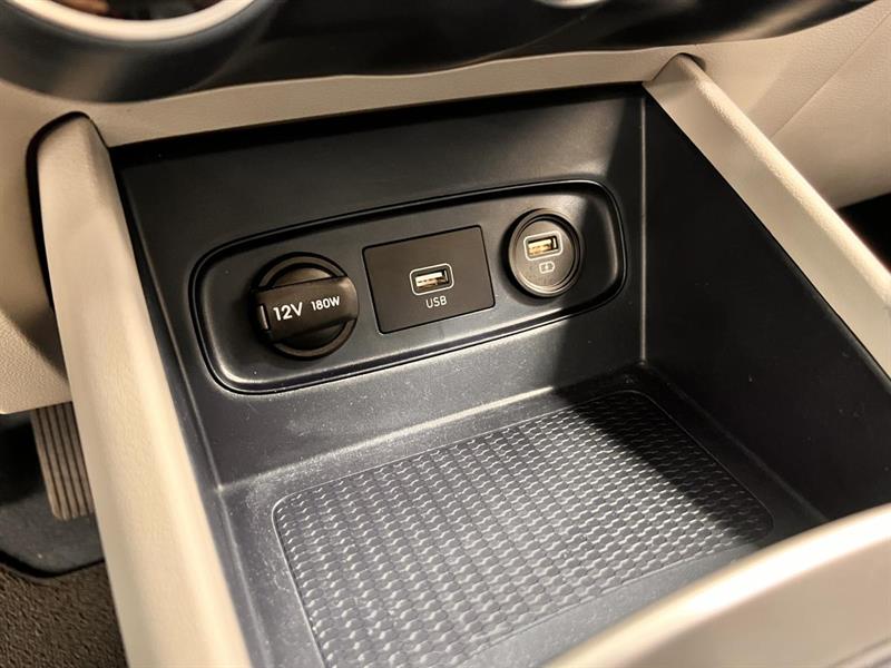 hyundai Venue 2020 - 23