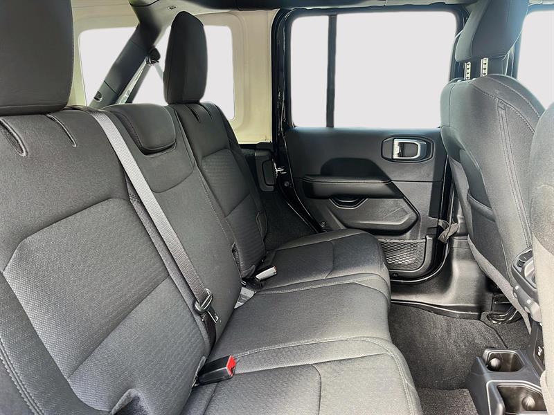 jeep Wrangler 2021 - 16