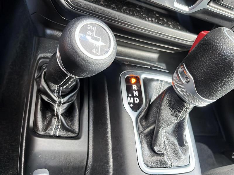 jeep Wrangler 2021 - 25