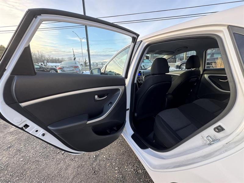 hyundai Elantra GT 2016 - 25