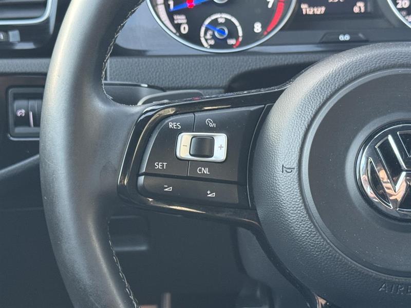 volkswagen Golf R 2017 - 22