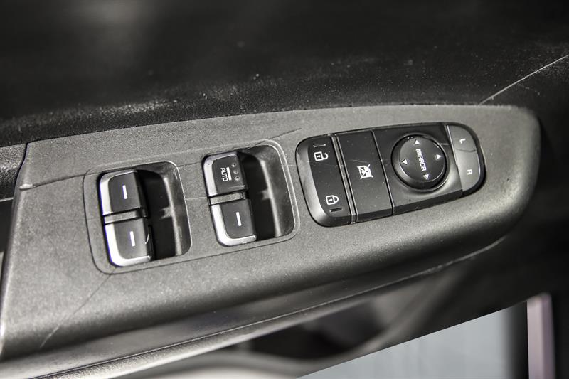 kia Sportage 2018 - 12