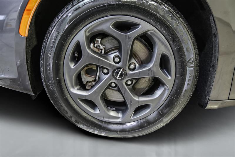 chrysler Pacifica Hybrid 2022 - 9