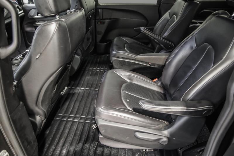 chrysler Pacifica Hybrid 2022 - 28