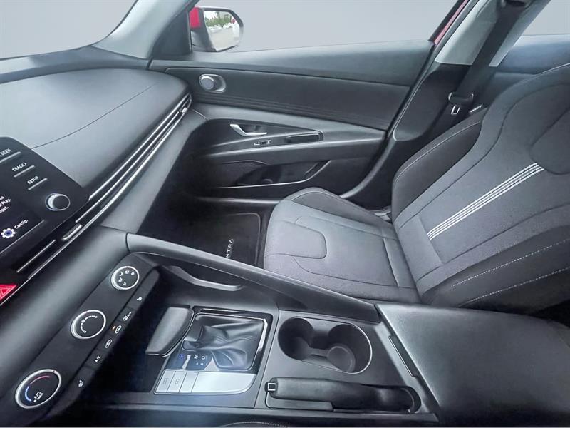 hyundai Elantra 2022 - 14