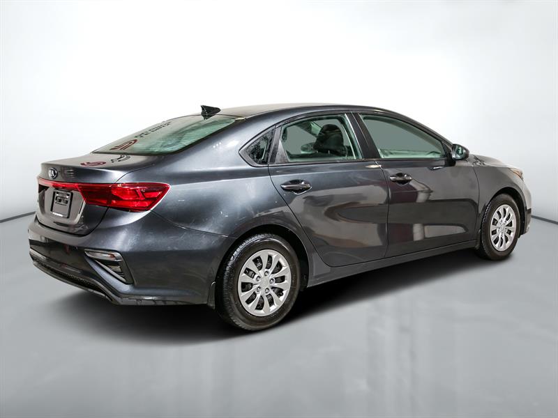 kia Forte 2021 - 3