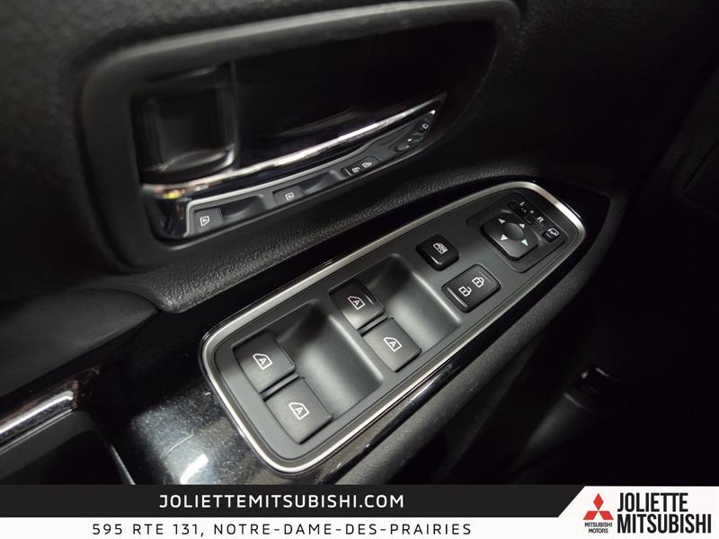 mitsubishi Outlander rechargeable 2022 - 22