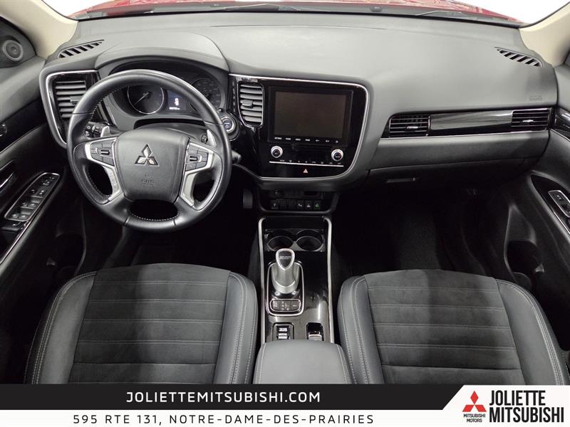 mitsubishi Outlander rechargeable 2022 - 23