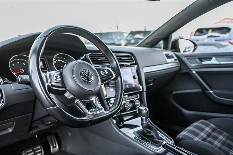 volkswagen Golf GTI 2019 - 10