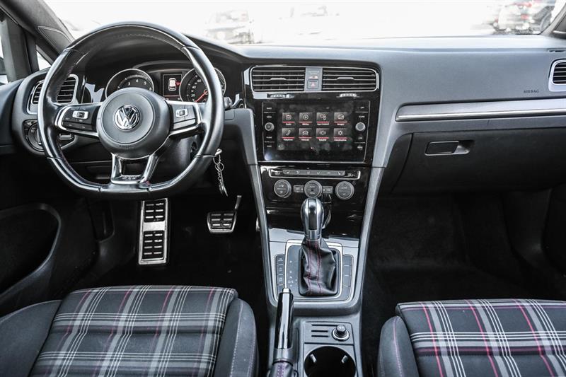 volkswagen Golf GTI 2019 - 17