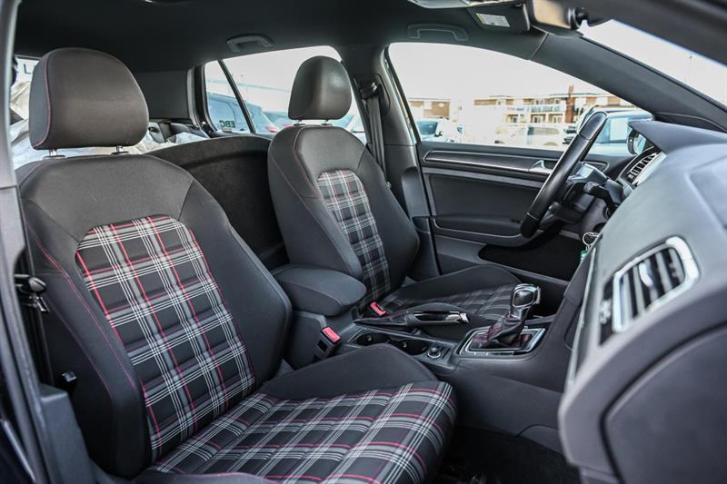 volkswagen Golf GTI 2019 - 21