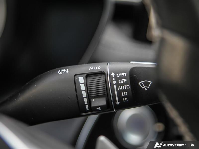 genesis G70 2023 - 16