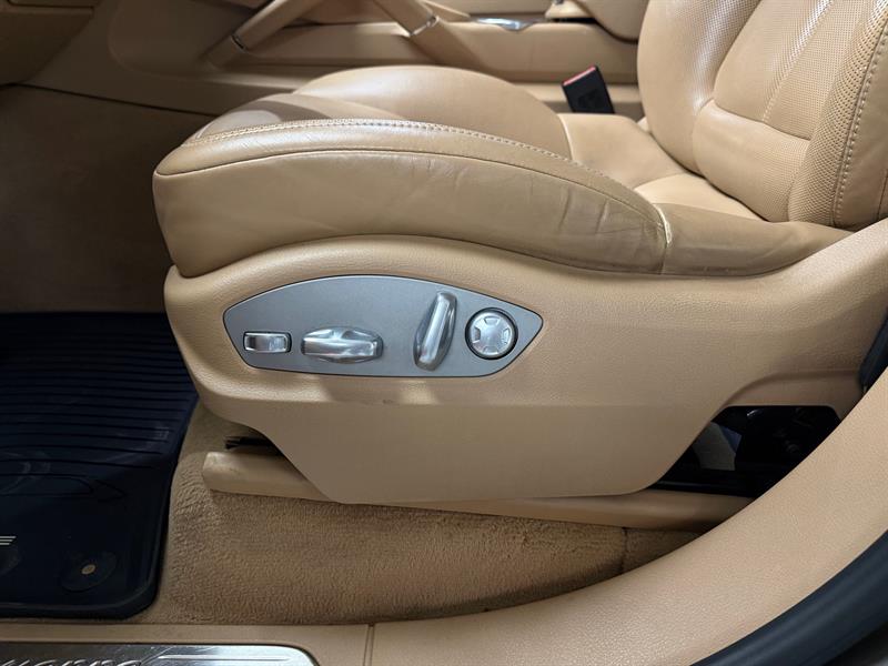 porsche Cayenne 2016 - 12