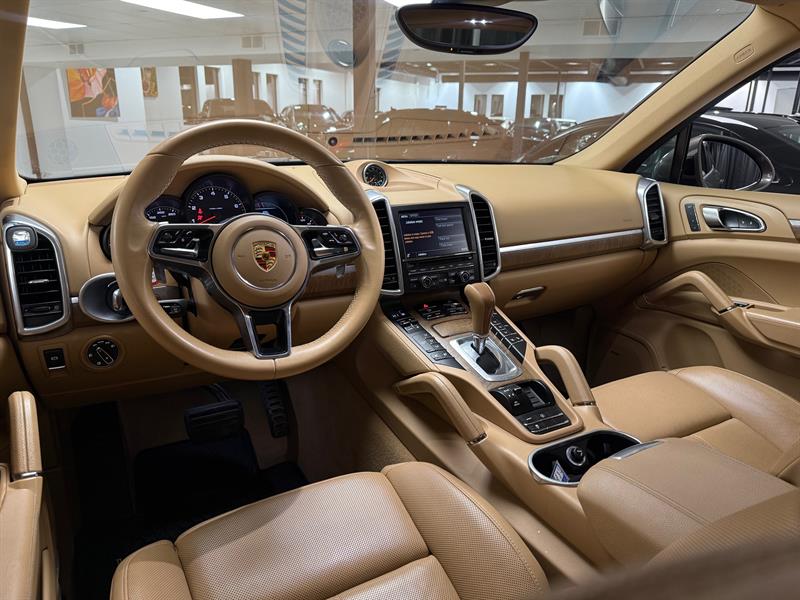 porsche Cayenne 2016 - 15