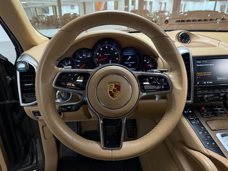 porsche Cayenne 2016 - 18