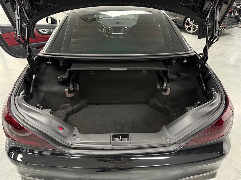 mercedes-benz AMG SL 63 2018 - 13