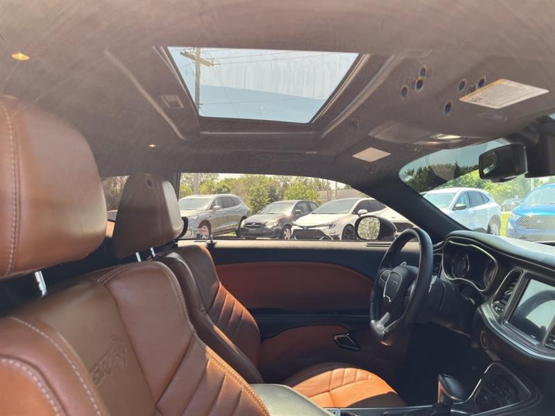 dodge Challenger 2017 - 9