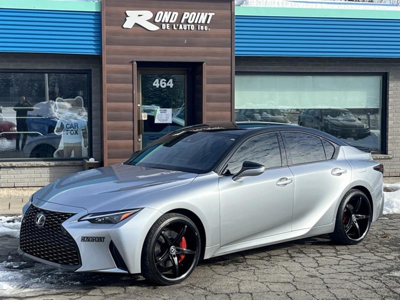 lexus IS 2024 - 2