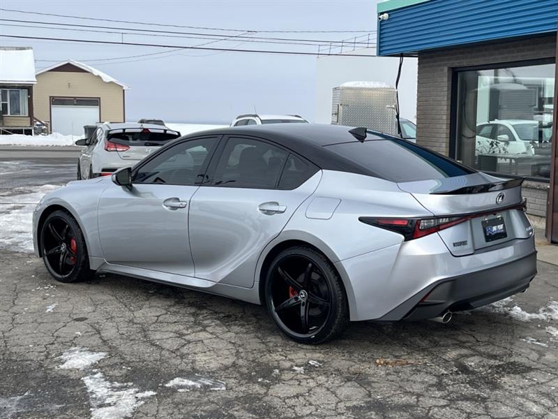 lexus IS 2024 - 27