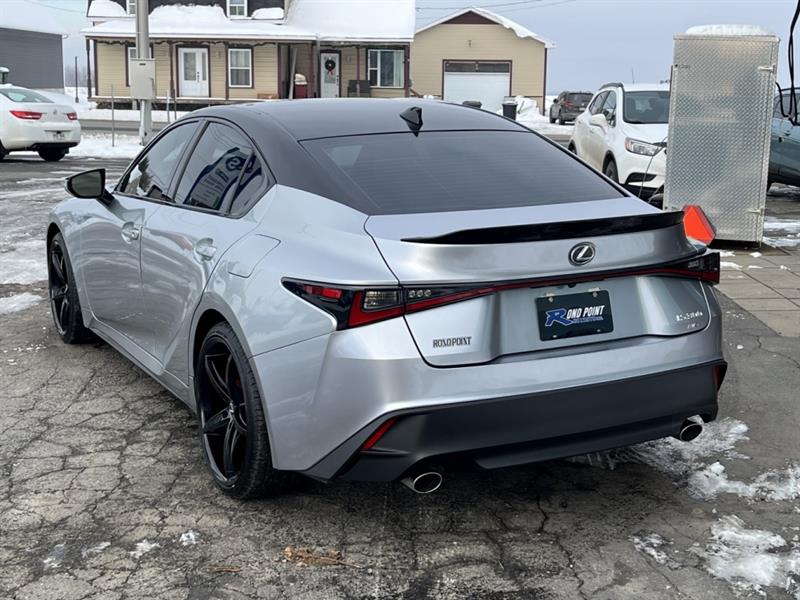 lexus IS 2024 - 28
