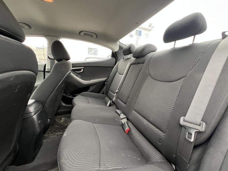 hyundai Elantra 2015 - 19