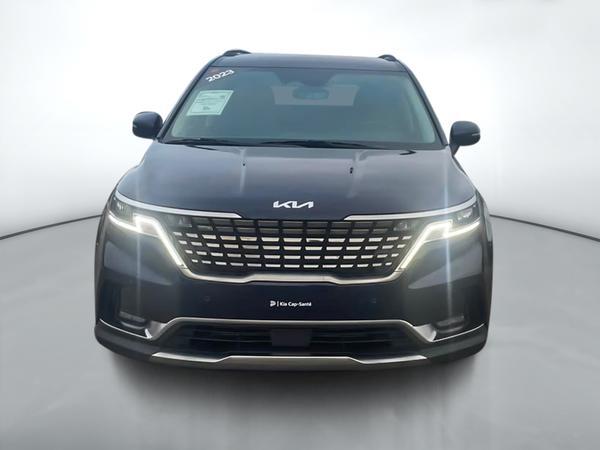 kia Carnival 2023 - 2