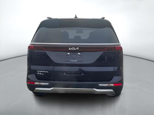 kia Carnival 2023 - 7