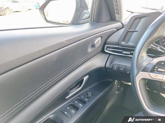 hyundai Elantra 2023 - 17