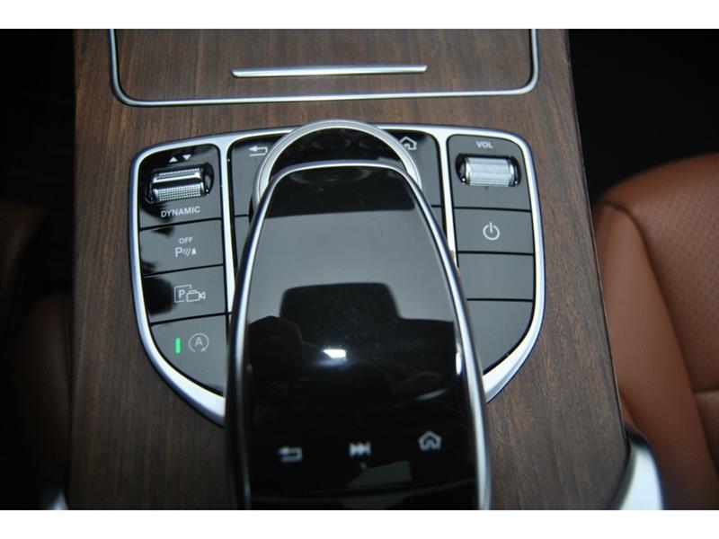 mercedes-benz C-Class 2019 - 22