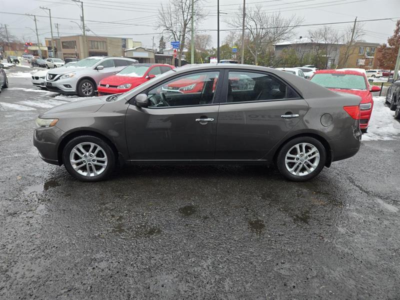 kia Forte 2011 - 4