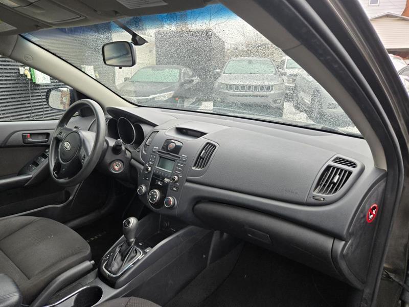 kia Forte 2011 - 10
