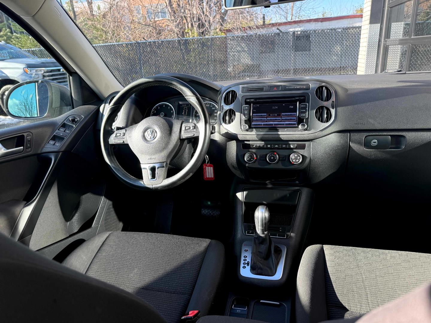 volkswagen Tiguan 2015 - 29