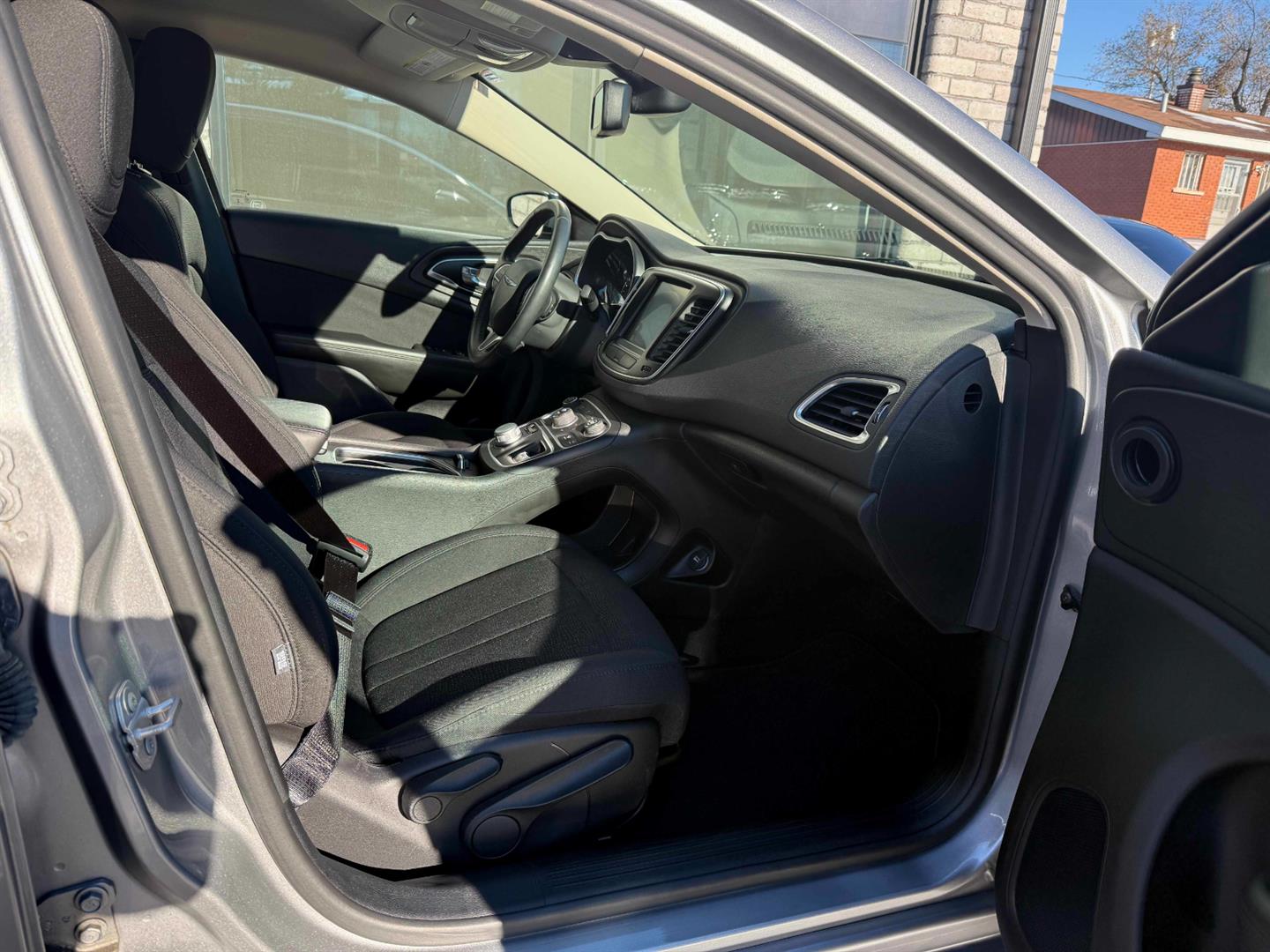 chrysler 200 2016 - 16