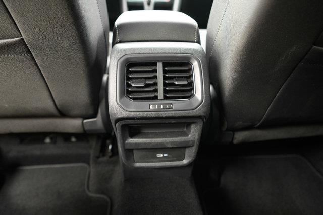 volkswagen Taos 2025 - 23