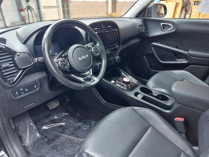 kia Soul EV 2022 - 14