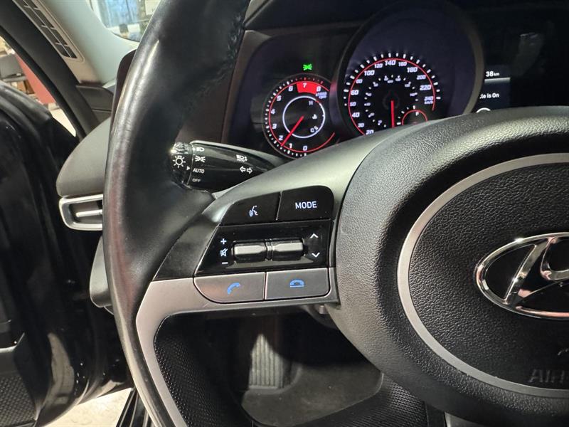 hyundai Elantra 2023 - 17