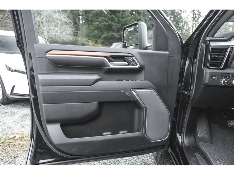 gmc Sierra 3500HD 2025 - 16