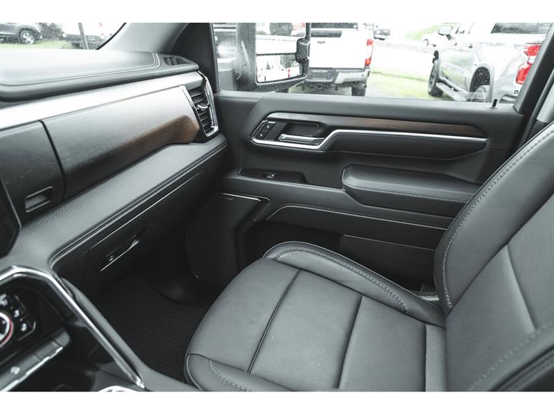 gmc Sierra 3500HD 2025 - 44