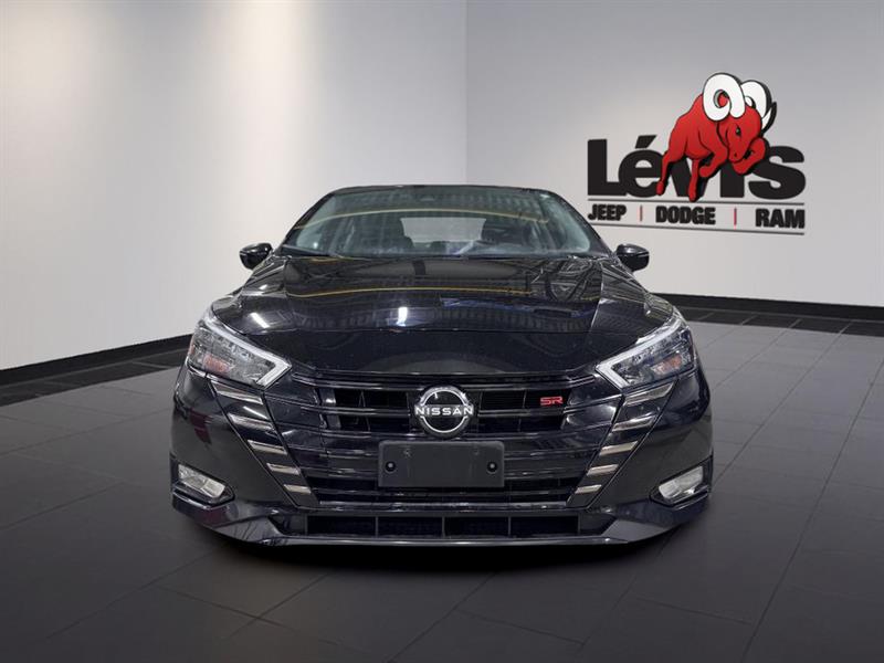 nissan Versa 2023 - 4