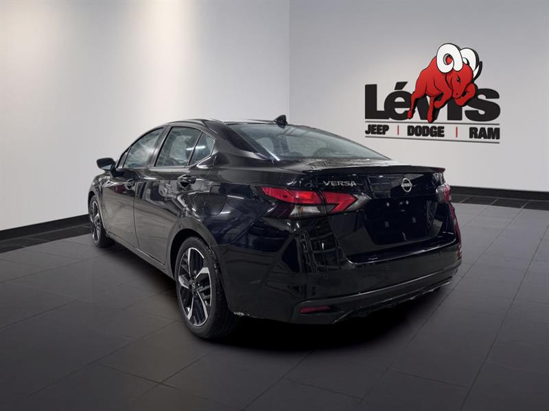 nissan Versa 2023 - 9