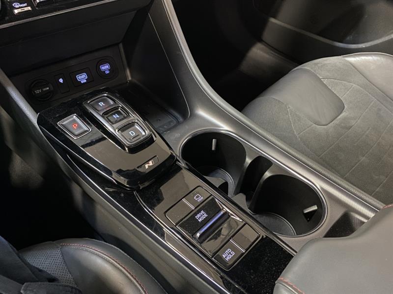 hyundai Sonata 2022 - 31