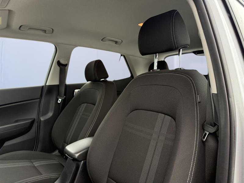 hyundai Venue 2023 - 18