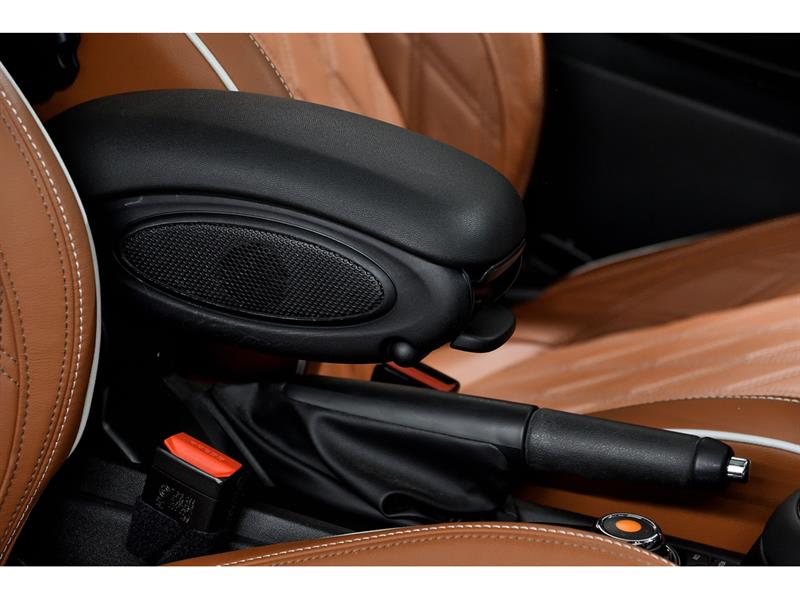 mini 3 Door 2020 - 38