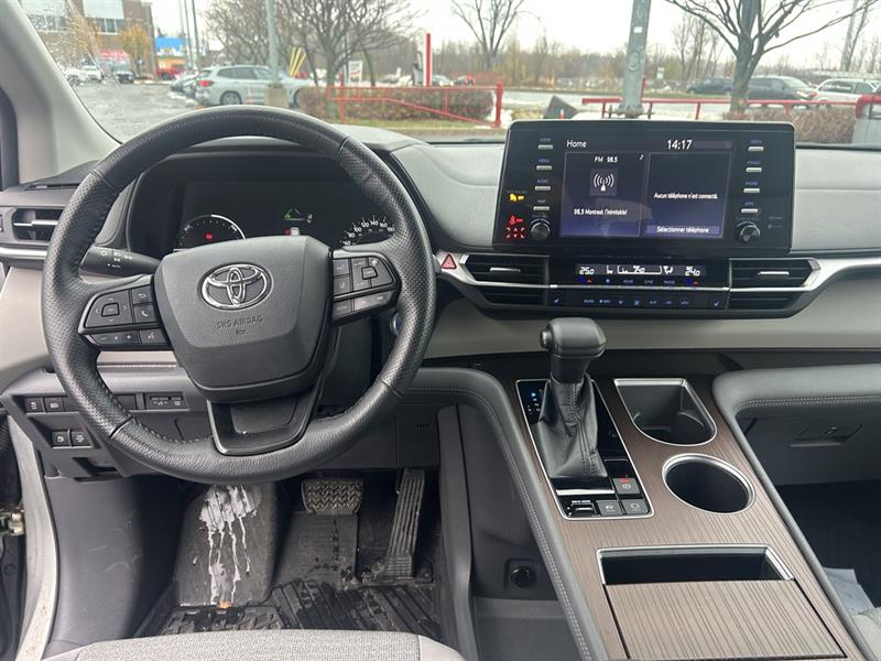 toyota Sienna 2022 - 8