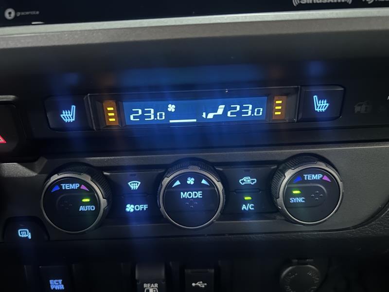 toyota Tacoma 2022 - 9