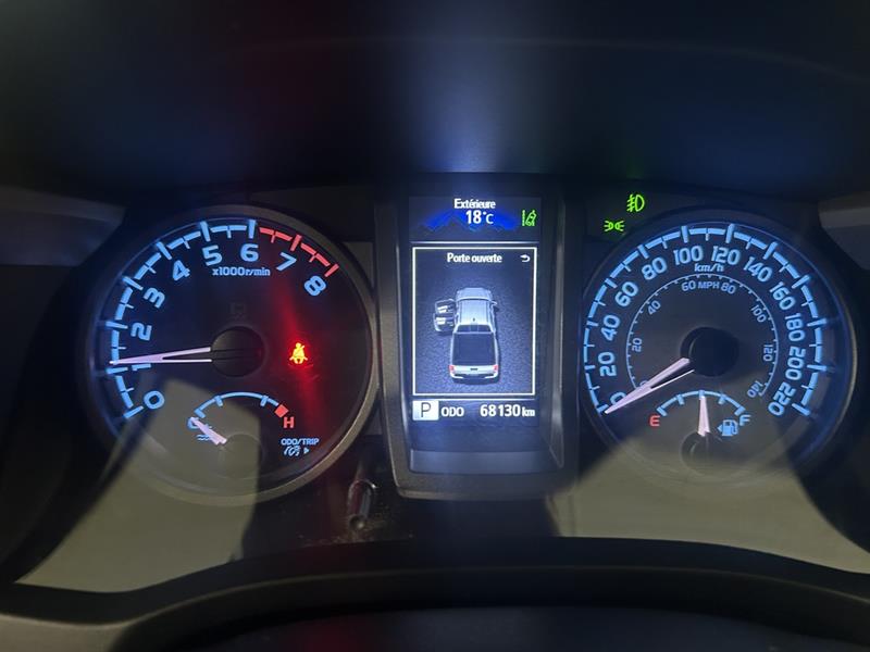 toyota Tacoma 2022 - 12