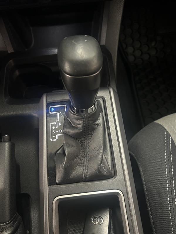 toyota Tacoma 2022 - 14